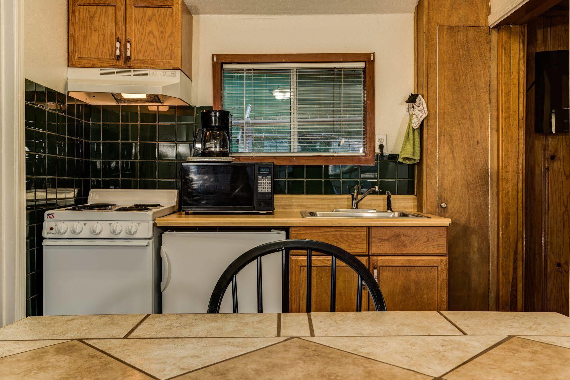Doc'S Cottages South Lake Tahoe Stateline Exteriör bild